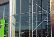 Realizace venkovní žaluzie pro autosalon